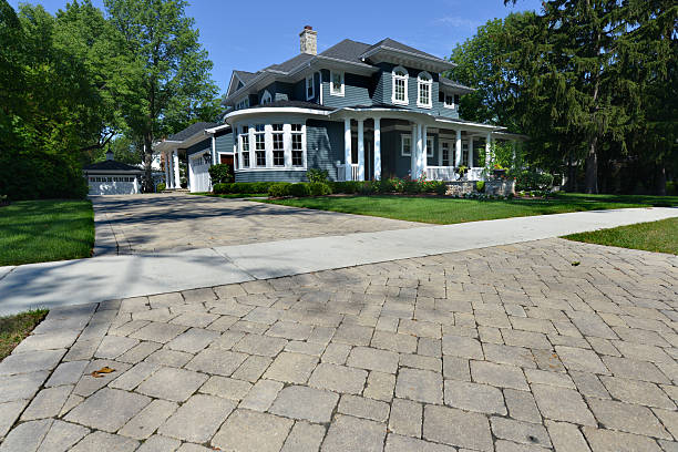 Best Interlocking Driveway Pavers  in Largo, FL