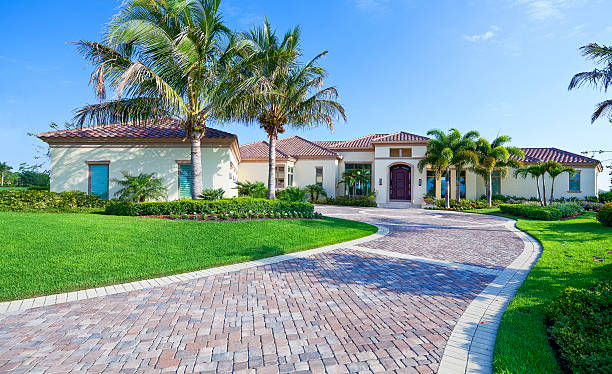 Best Driveway Resurfacing Pavers  in Largo, FL